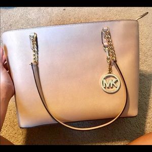 Michael Kors Blush Shoulder Bag
